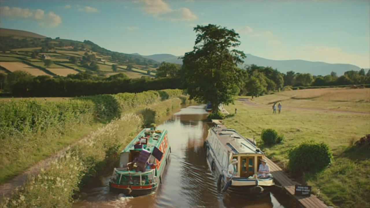 Thumbnail image for E4 (Break - Canal Boat)  - 2018