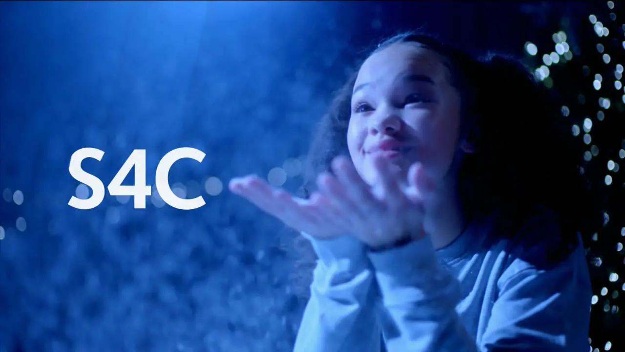 Thumbnail image for S4C (Break)  - Christmas 2019
