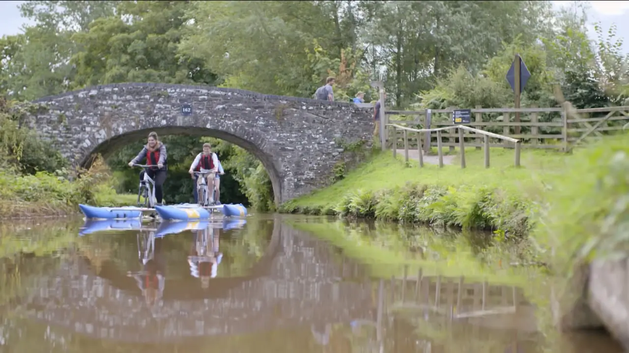 Thumbnail image for S4C (Canal Boat - Long)  - 2020