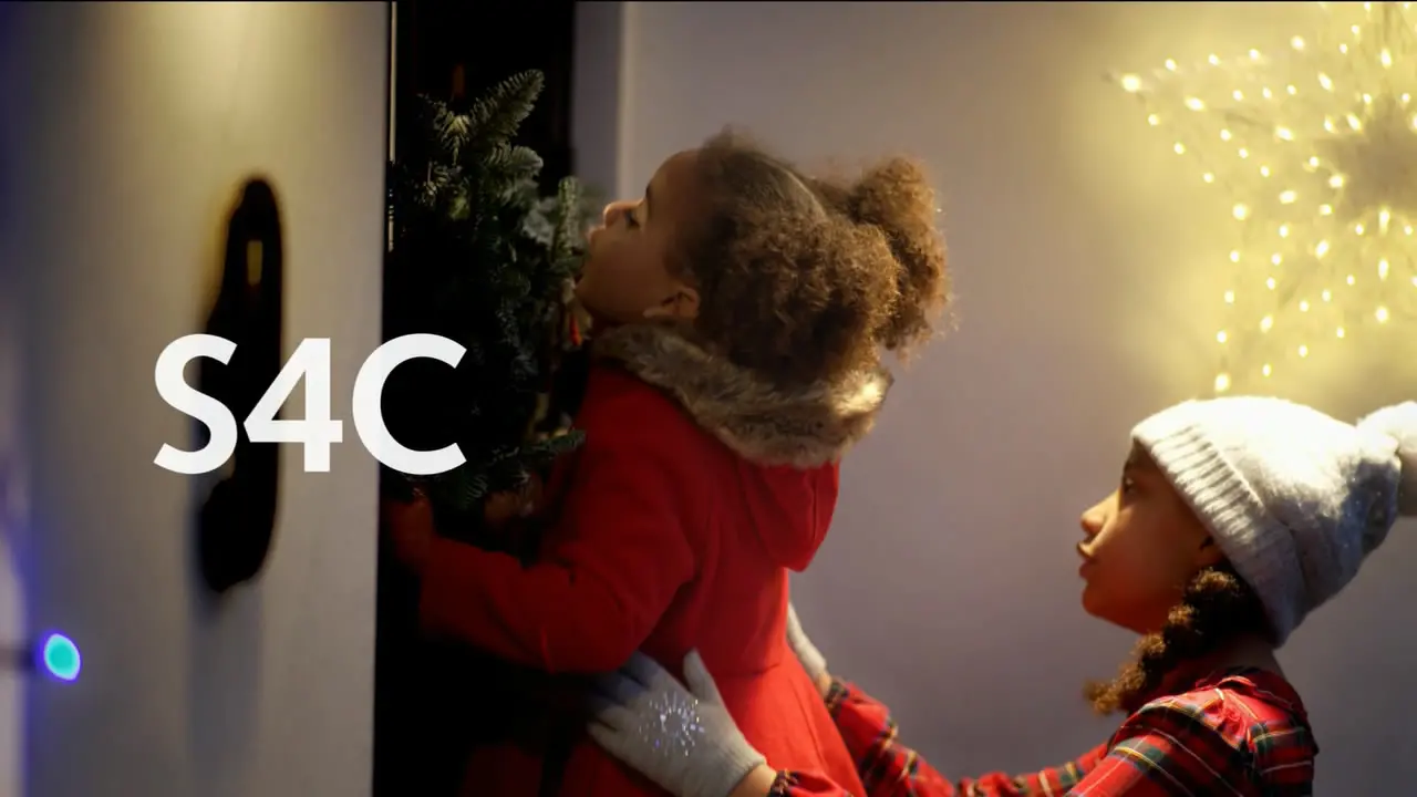 Thumbnail image for S4C (Break - Wreath)  - Christmas 2020
