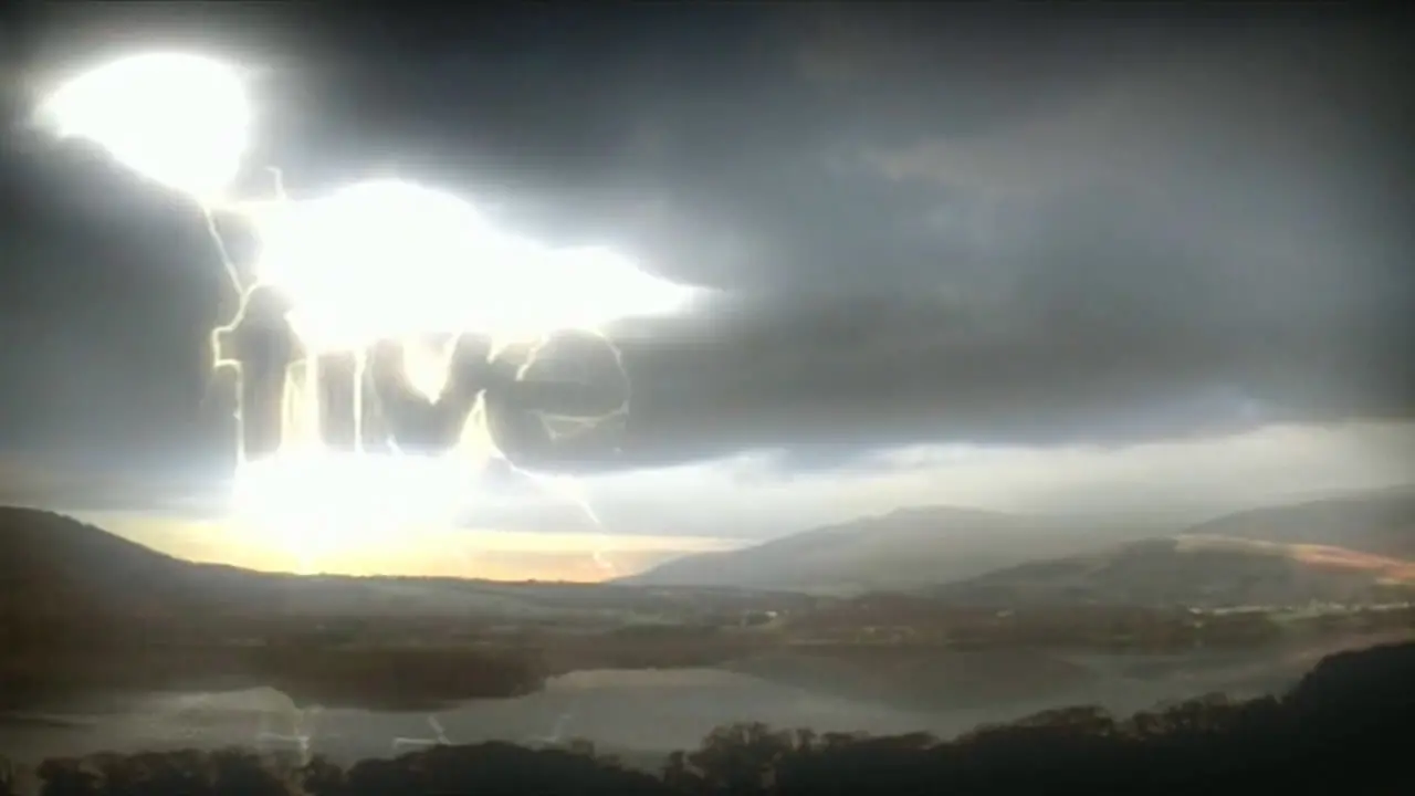 Thumbnail image for five (Lightning)  - 2007