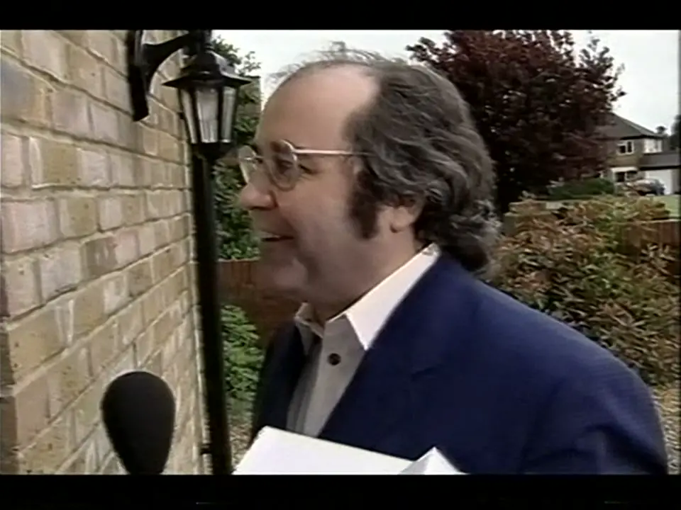 Thumbnail image for John Smiths (Doorstep Challenge)  - 2004